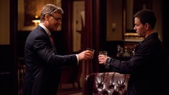 Glass broken Russell Crowe mark wahlberg