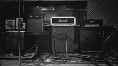 Glass wire premises studio microphones Combo