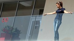 Glass woman hands young Red Bull brunettes