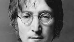 Glasses grayscale John Lennon