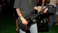 Glasses Megan Fox hello kitty guitar hero