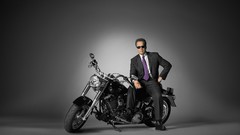 Glasses suit arnold schwarzenegger motorbikes
