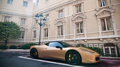 Gold cars ferrari 458 italia