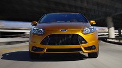 Gold cars ford focus Ford Focus ST