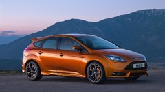 Gold cars ford focus Ford Focus ST