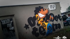 Graffiti street art 0700 team Szwedzki