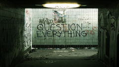 Graffiti urban Question Everything
