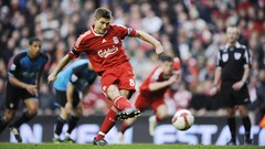 Grass balls Adidas Steven Gerrard soccer carlsberg referee