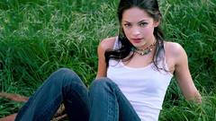 Grass Kristin Kreuk necklaces