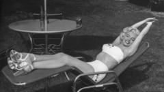 Grass Marilyn Monroe grayscale