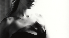 Grayscale Jordana Brewster monochrome