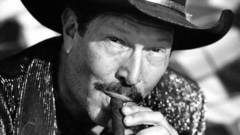 Grayscale monochrome cigars Kinky