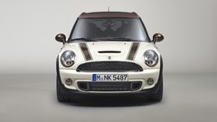 Green cars Parks Clubman Mini Hyde Park