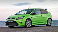 Green cars vehicles ford focus front angle view Ford Focus RS