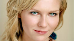 Green eyes Kirsten Dunst