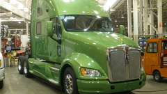 Green trucks vehicles