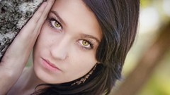 Green woman eye faces green eyes brunettes