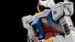 Gundam robot