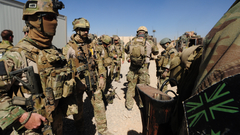 Guns Army military m4a1