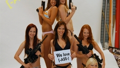 Guns girls with guns