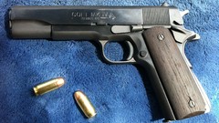 Guns M1911 .45ACP Colt