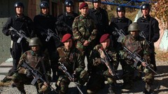 Guns soldiers special forces turkish