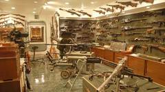 Guns weapons shopping