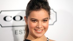 Hailee steinfeld