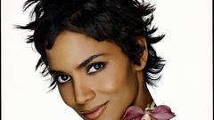 Halle berry Celebrity