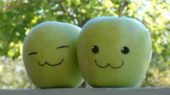 Happy apples