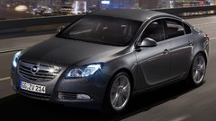 Hatchback Opel Insignia