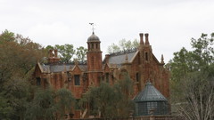 Haunted houses are creepy