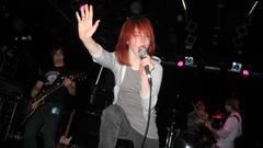 Hayley williams woman Music