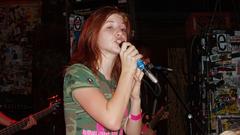 Hayley williams woman Music