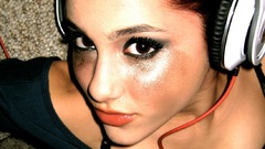 Headphones ariana grande