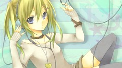 Headphones blondes anime girls