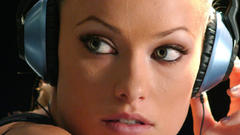 Headphones models Olivia Wilde