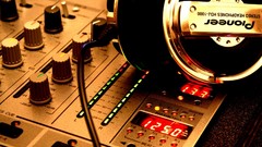 Headphones Music mixing tables