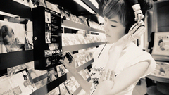 Headphones woman Girls Generation