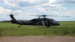 Helicopters military black hawk