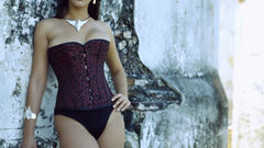 High corset Resolution