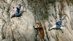 High Resolution caver