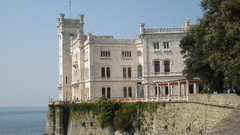 High Resolution miramare