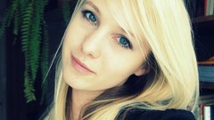 Highlight blondes self shot