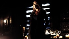 Hollywood Actress brown eyes britt robertson