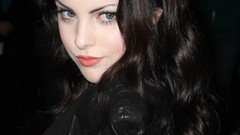 Hollywood Actress models photo shoot Elizabeth Gillies