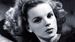 Hollywood faces Actress singers Judy Garland