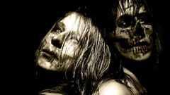 Horror zombies couple