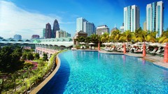 Hotels swimming pools