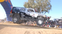 Hummer Offroad trucks vehicles